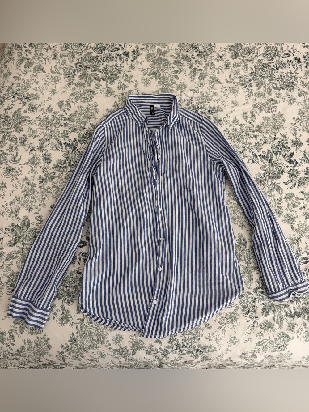 H&M Blue & White Striped Button Down